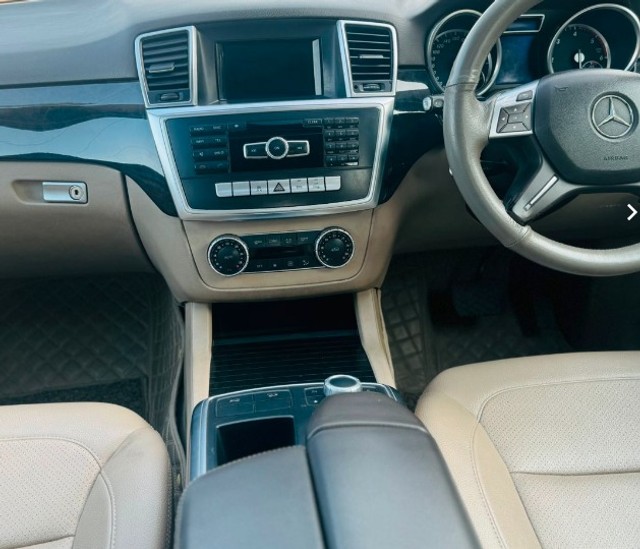 Second-hand 2014 Mercedes-Benz M-Class ML 250 CDI for sale in Zirakpur-3