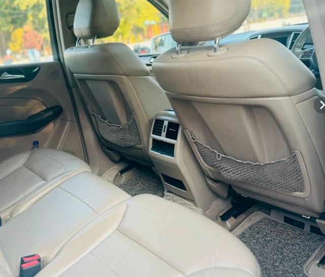 Second-hand 2014 Mercedes-Benz M-Class ML 250 CDI for sale in Zirakpur-4