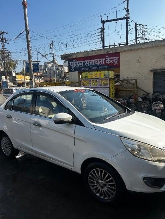 Second-hand 2016 Tata Zest Quadrajet 1.3 XMA for sale in Khargone-3