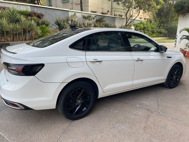 Second-hand 2024 Volkswagen Virtus GT Plus DSG ES for sale in Bangalore-10