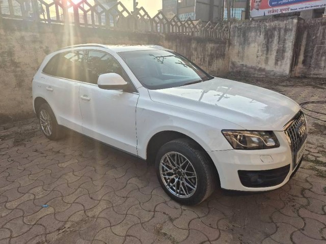 Second-hand 2010 Audi Q5 2.0 TFSI Quattro for sale in Raipur-3