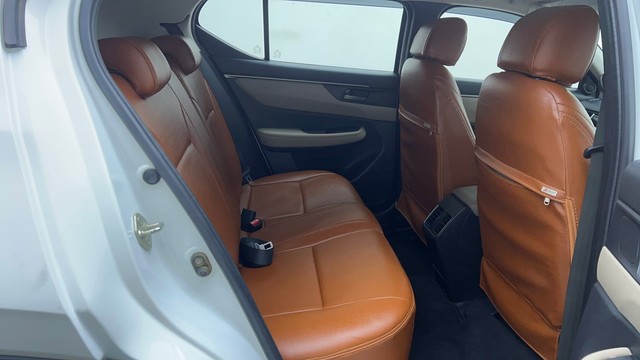 Second-hand 2023 Honda Elevate VX Non RF for sale in Hyderabad-32