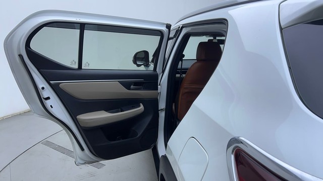 Second-hand 2023 Honda Elevate VX Non RF for sale in Hyderabad-35