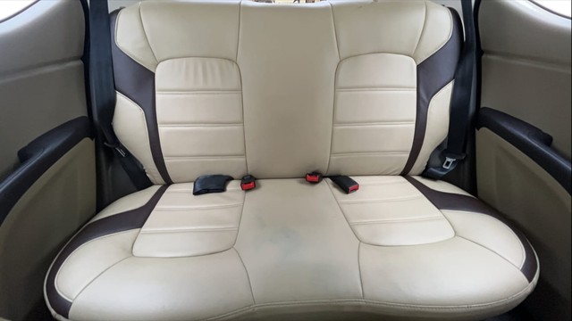 Second-hand 2016 Hyundai i10 Magna 1.1 for sale in Hyderabad-30