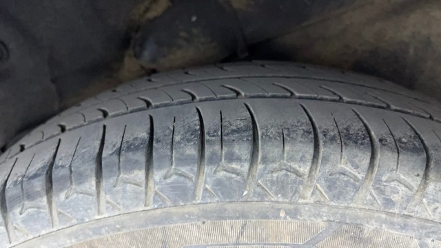 Second-hand 2016 Hyundai i10 Magna 1.1 for sale in Hyderabad-27