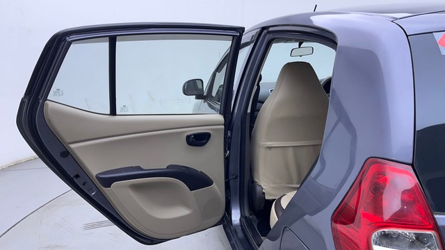 Second-hand 2016 Hyundai i10 Magna 1.1 for sale in Hyderabad-37