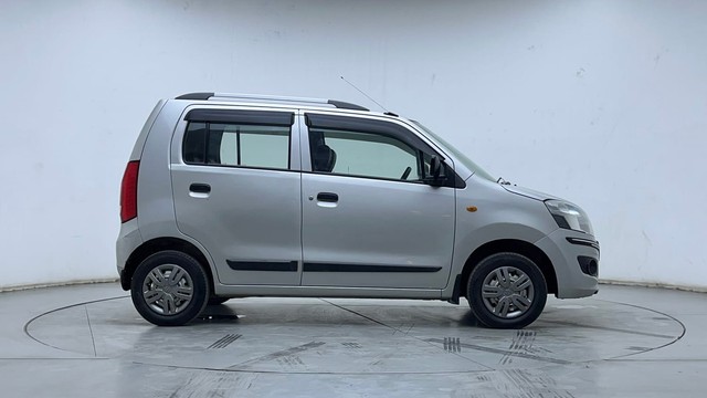 Second-hand 2013 Maruti Wagon R LXI CNG for sale in Hyderabad-2