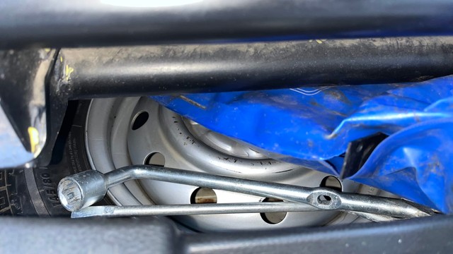 Second-hand 2013 Maruti Wagon R LXI CNG for sale in Hyderabad-21