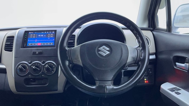 Second-hand 2013 Maruti Wagon R LXI CNG for sale in Hyderabad-28