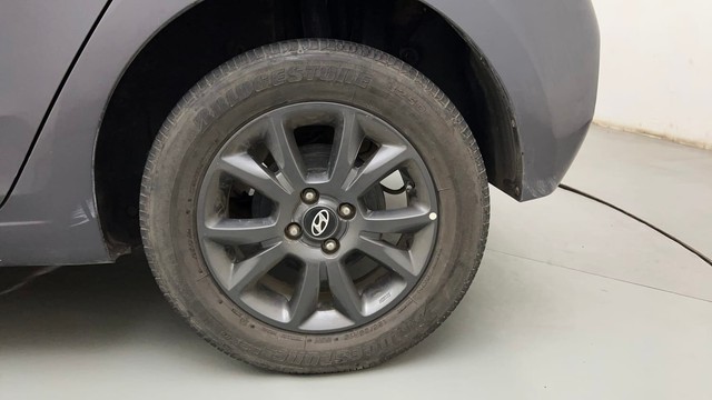 Second-hand 2018 Hyundai i20 1.2 Asta for sale in Thane-19