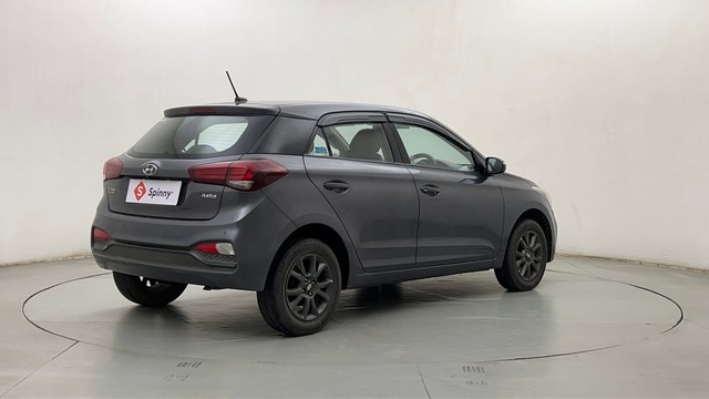 Second-hand 2018 Hyundai i20 1.2 Asta for sale in Thane-3