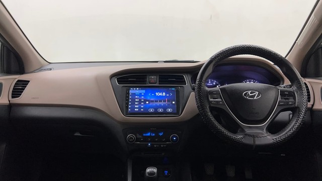 Second-hand 2018 Hyundai i20 1.2 Asta for sale in Thane-11