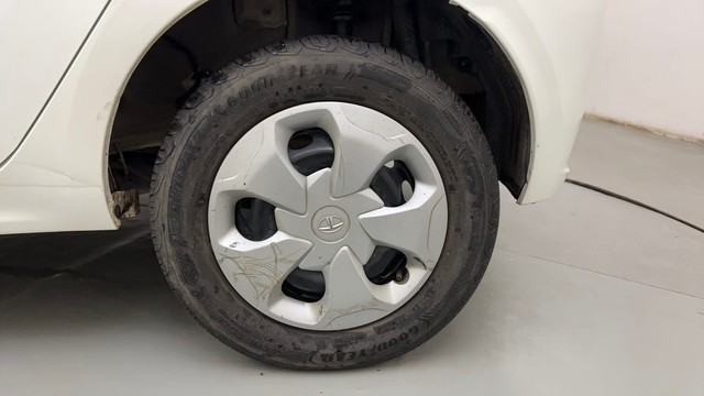 Second-hand 2022 Tata Tiago XT CNG for sale in Mumbai-19