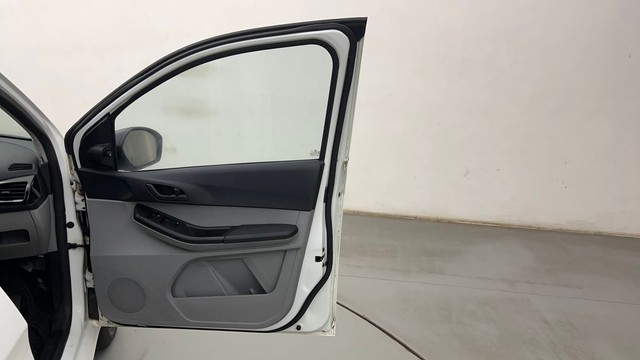 Second-hand 2022 Tata Tiago XT CNG for sale in Mumbai-16