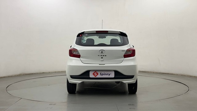 Second-hand 2022 Tata Tiago XT CNG for sale in Mumbai-4