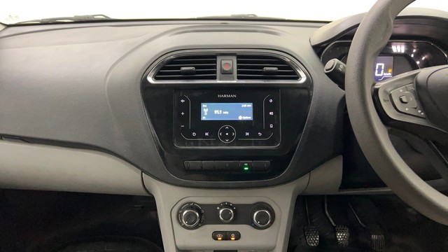 Second-hand 2022 Tata Tiago XT CNG for sale in Mumbai-34