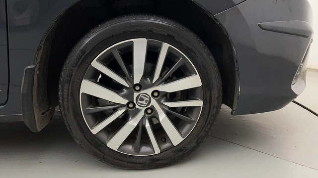 Second-hand 2022 Honda City ZX MT for sale in Mumbai-17