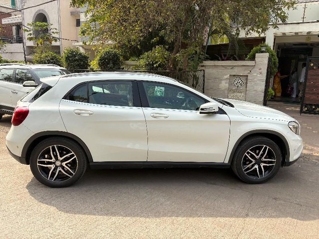Second-hand 2014 Mercedes-Benz GLA Class 200 CDI for sale in Raipur-1