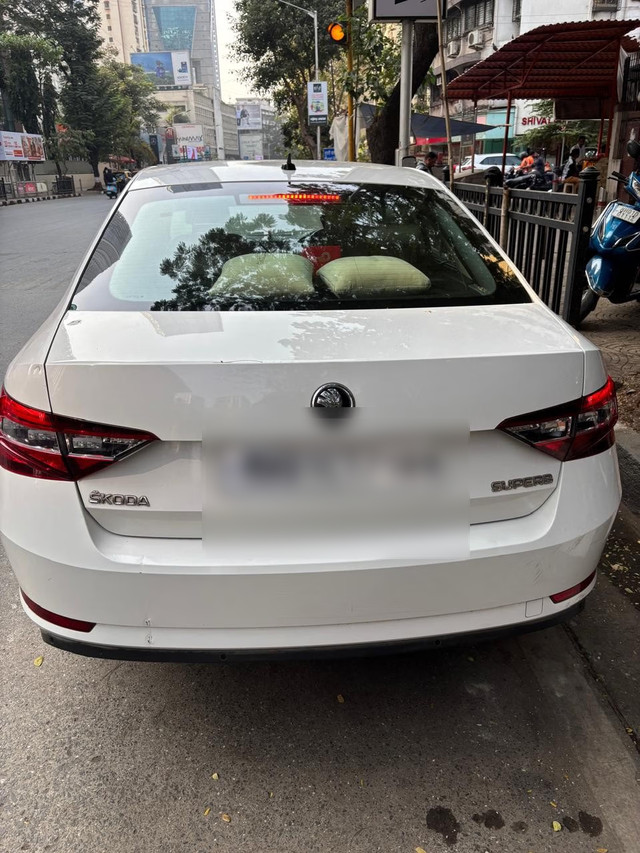 Second-hand 2017 Skoda Superb Style 1.8 TSI MT for sale in Mumbai