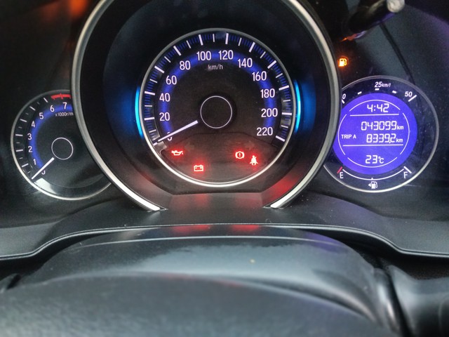 Second-hand 2019 Honda WR-V i-VTEC VX for sale in Kolkata-6