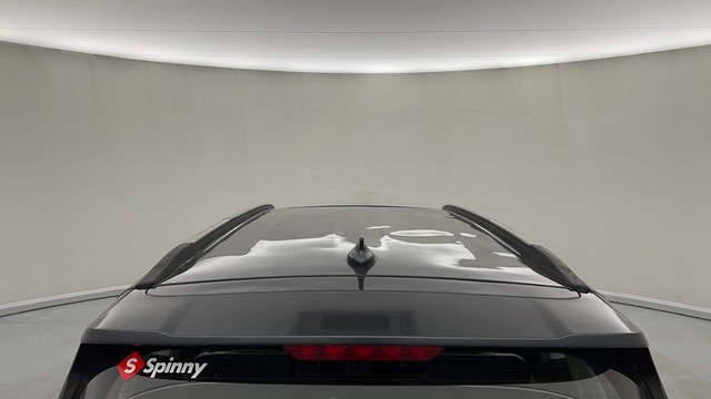 Second-hand 2022 Kia Carens Luxury Plus 6 STR Diesel for sale in Lucknow-22