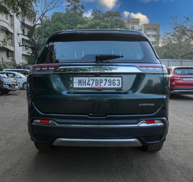 Second-hand 2024 Jeep Meridian Limited Opt 4x2 AT for sale in Mumbai-2