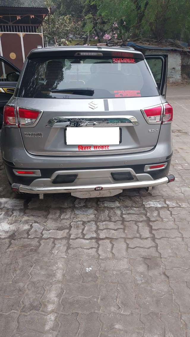 Second-hand 2017 Maruti Vitara Brezza ZDi Plus for sale in Patna-1