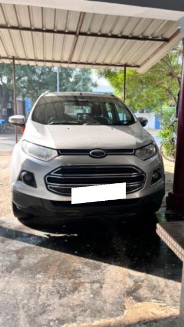 Second-hand 2015 Ford Ecosport 1.5 DV5 MT Titanium for sale in Kannauj-2