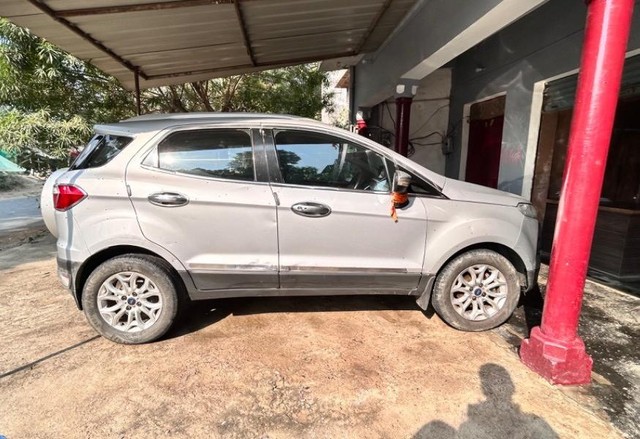 Second-hand 2015 Ford Ecosport 1.5 DV5 MT Titanium for sale in Kannauj-1