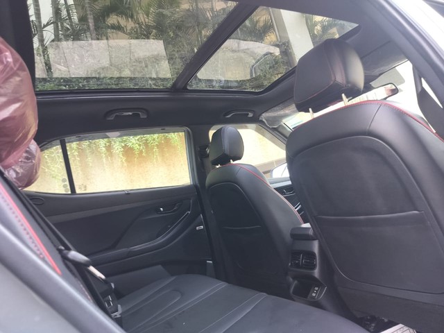 Second-hand 2024 Hyundai Creta N Line N10 DCT Dual Tone for sale in Mumbai-10