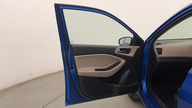 Second-hand 2018 Hyundai i20 1.2 Asta for sale in Chandigarh-39