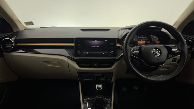 Second-hand 2023 Skoda Slavia 1.0 TSI Style for sale in Chandigarh-11