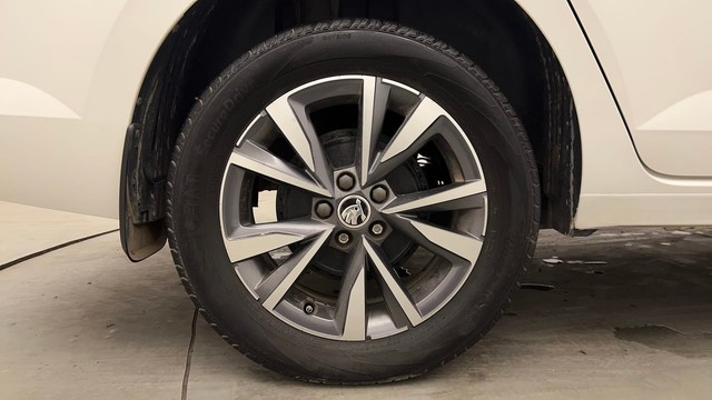 Second-hand 2023 Skoda Slavia 1.0 TSI Style for sale in Chandigarh-18