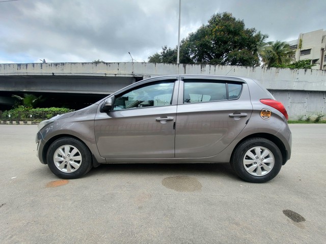 Second-hand 2012 Hyundai i20 1.4 CRDi Sportz for sale in Bangalore-2