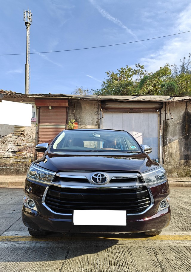 Second-hand 2019 Toyota Innova Crysta 2.8 GX AT BSIV for sale in Mumbai-4