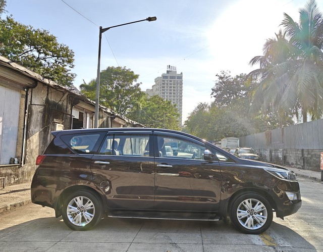 Second-hand 2019 Toyota Innova Crysta 2.8 GX AT BSIV for sale in Mumbai-1