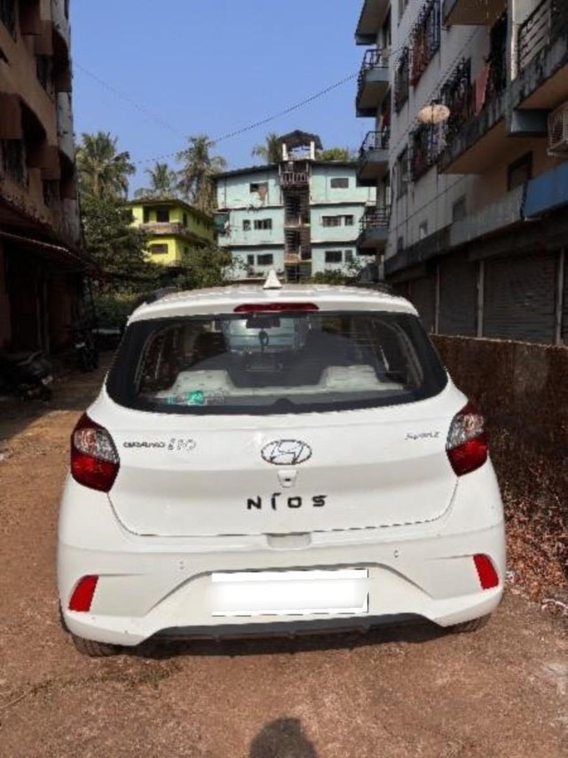 Second-hand 2019 Hyundai Grand i10 Nios Sportz for sale in Sindhudurg