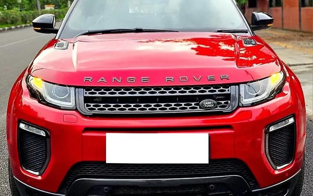 Second-hand 2019 Land Rover Range Rover Evoque 2.0 TD4 HSE for sale in New Delhi-2