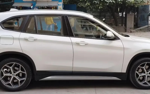 Second-hand 2019 BMW X1 sDrive20d Expedition for sale in New Delhi-2