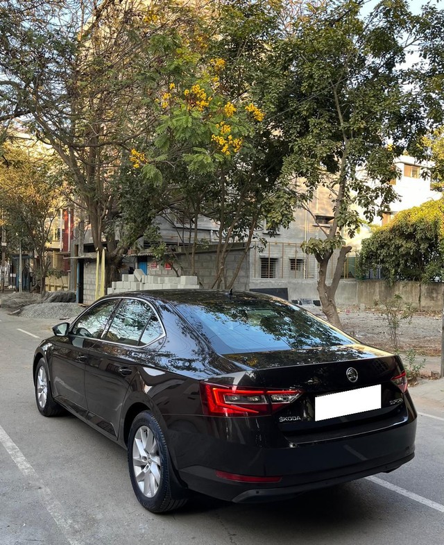 Second-hand 2016 Skoda Superb LK 2.0 TDI AT for sale in Bangalore-6