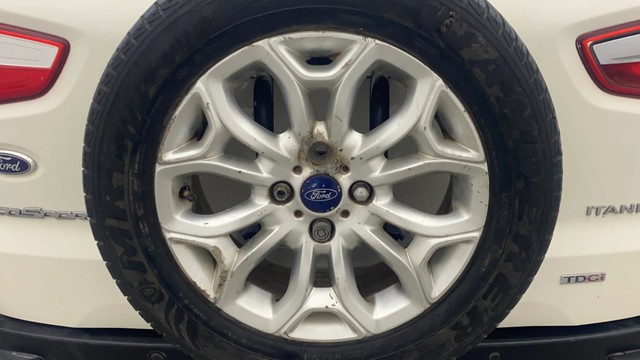 Second-hand 2015 Ford Ecosport 1.5 TDCi Trend BSIV for sale in Gulbarga-27