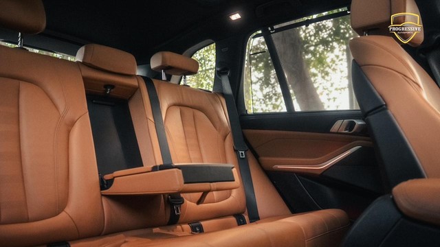 Second-hand 2022 BMW X5 xDrive 40i M Sport for sale in New Delhi-7