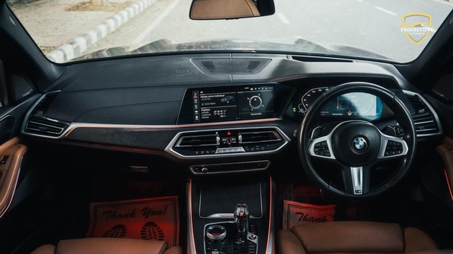 Second-hand 2022 BMW X5 xDrive 40i M Sport for sale in New Delhi-6