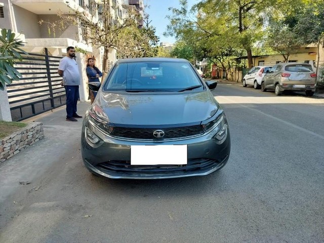 Second-hand 2025 Tata Altroz XZ Plus S CNG for sale in Nagpur-8