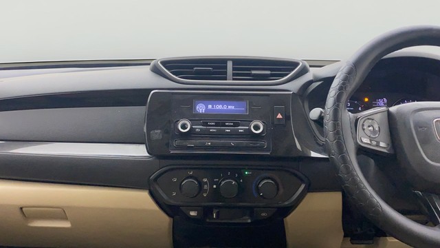 Second-hand 2020 Honda Amaze S Diesel for sale in Hyderabad-22