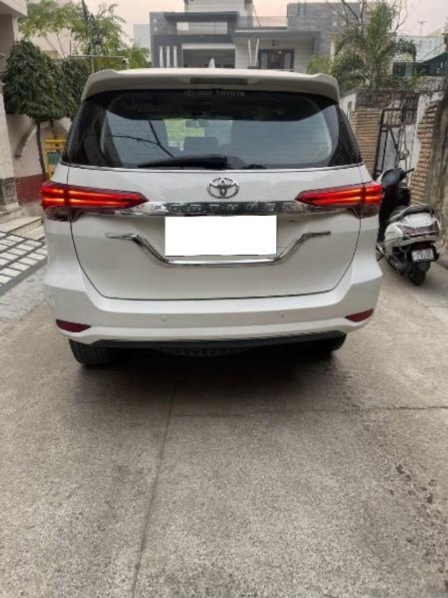Second-hand 2018 Toyota Fortuner 2.8 2WD AT BSIV for sale in Phagwara-1