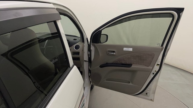 Second-hand 2015 Maruti Celerio ZXI for sale in Bangalore-16