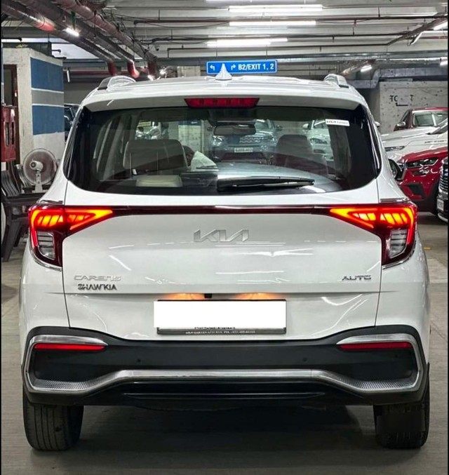 Kia Carens Luxury Plus Turbo DCT 2022-2023 Second-hand 2022 Kia Carens Luxury Plus Turbo DCT 2022-2023 for sale in Chennai-1