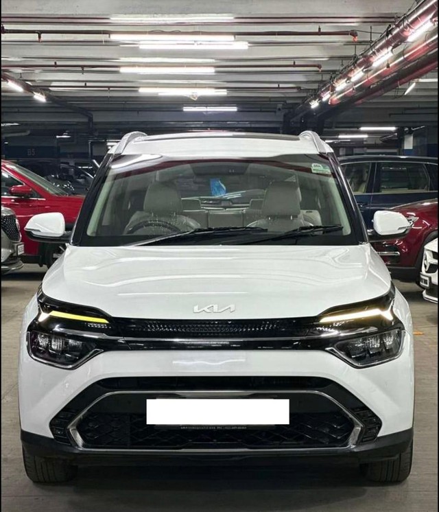 Kia Carens Luxury Plus Turbo DCT 2022-2023 Second-hand 2022 Kia Carens Luxury Plus Turbo DCT 2022-2023 for sale in Chennai-0