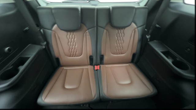 Second-hand 2022 Hyundai Alcazar Platinum 6Str Diesel AT for sale in Gurgaon-32
